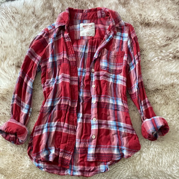 Flannels - Picture 2 of 6